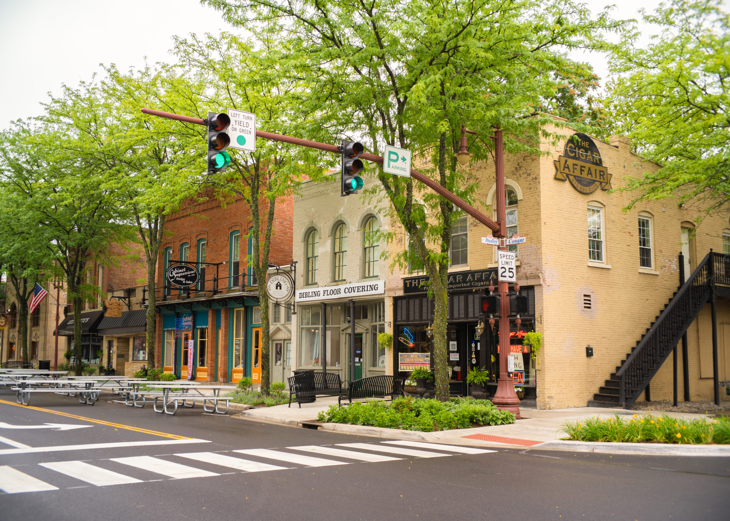 Commercial roofing work in Toledo, OH