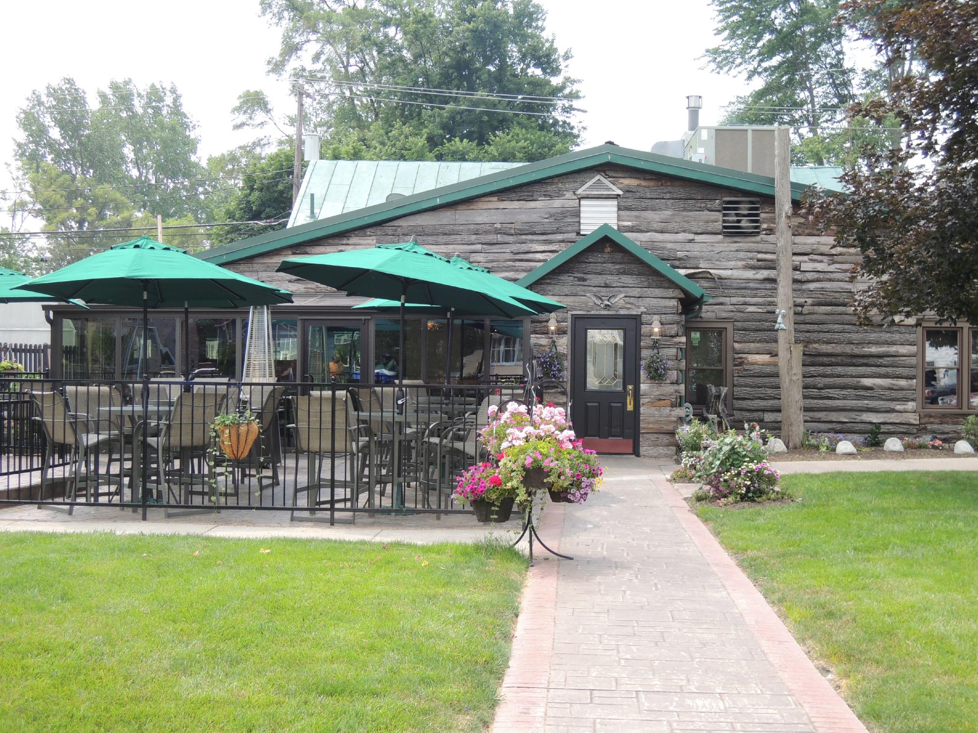 Commercial roofing work in Toledo, OH